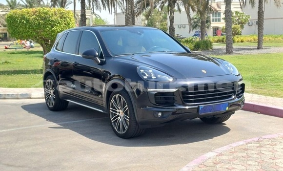 Buy Used Porsche Cayenne Black Car in Asgabat in Asgabat Buy Used Porsche Cayenne Black Car in Asgabat in Asgabat