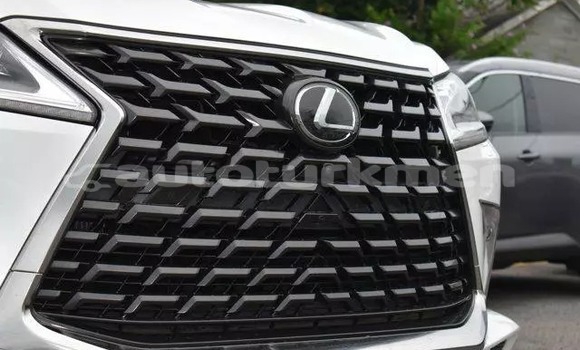 Buy Used Lexus LX 570 White Car in Balkanabat in Balkan