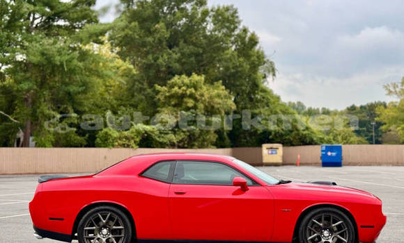 Buy Used Dodge Challenger Red Car in Asgabat in Asgabat Buy Used Dodge Challenger Red Car in Asgabat in Asgabat