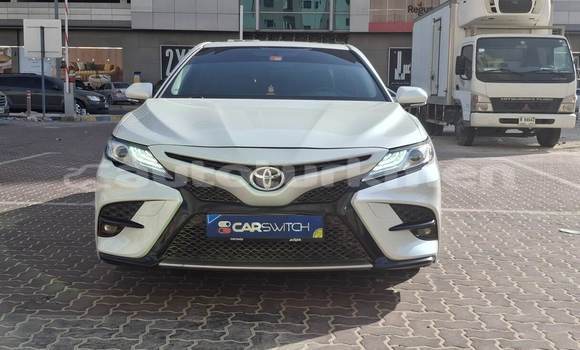 Buy Used Toyota Camry White Car in Dasoguz in Dasoguz Buy Used Toyota Camry White Car in Dasoguz in Dasoguz
