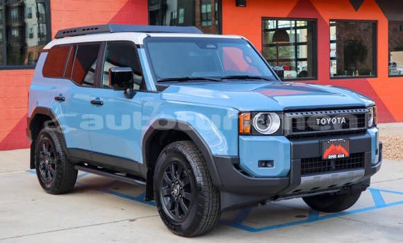 Buy Used Toyota Land Cruiser Other Car in Asgabat in Asgabat Buy Used Toyota Land Cruiser Other Car in Asgabat in Asgabat