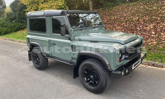 Buy Used Land Rover Defender Green Car in Asgabat in Asgabat Buy Used Land Rover Defender Green Car in Asgabat in Asgabat