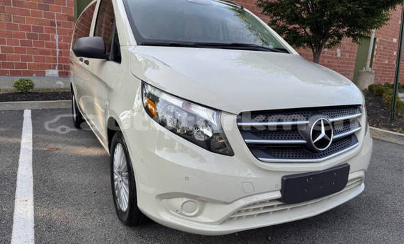 Buy Used Mercedes-Benz Vito White Car in Asgabat in Asgabat Buy Used Mercedes-Benz Vito White Car in Asgabat in Asgabat