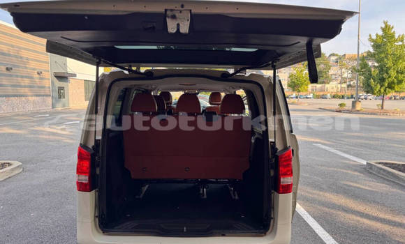 Buy Used Mercedes-Benz Vito White Car in Asgabat in Asgabat Buy Used Mercedes-Benz Vito White Car in Asgabat in Asgabat