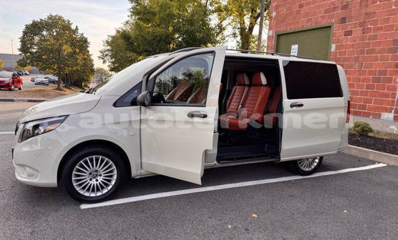 Buy Used Mercedes-Benz Vito White Car in Asgabat in Asgabat Buy Used Mercedes-Benz Vito White Car in Asgabat in Asgabat
