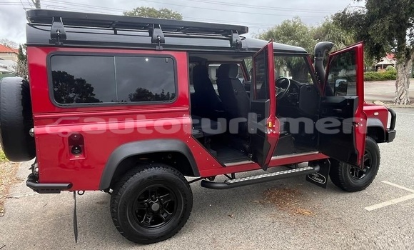 Buy Used Land Rover Defender Red Car in Asgabat in Asgabat Buy Used Land Rover Defender Red Car in Asgabat in Asgabat