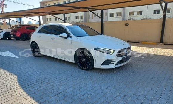 Buy Used Mercedes-Benz A200 White Car in Asgabat in Asgabat Buy Used Mercedes-Benz A200 White Car in Asgabat in Asgabat