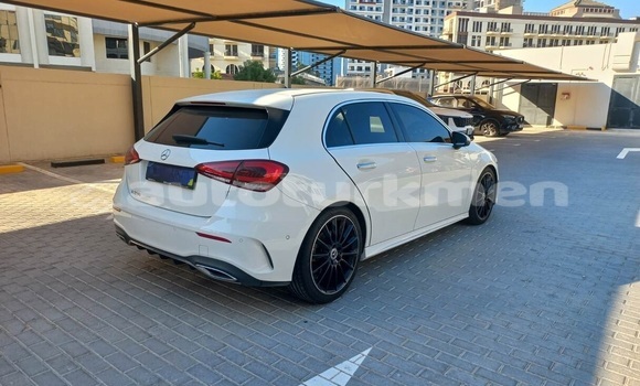 Buy Used Mercedes-Benz A200 White Car in Asgabat in Asgabat Buy Used Mercedes-Benz A200 White Car in Asgabat in Asgabat