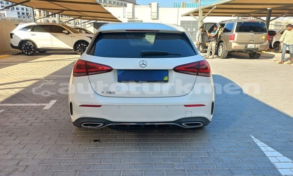 Buy Used Mercedes-Benz A200 White Car in Asgabat in Asgabat Buy Used Mercedes-Benz A200 White Car in Asgabat in Asgabat