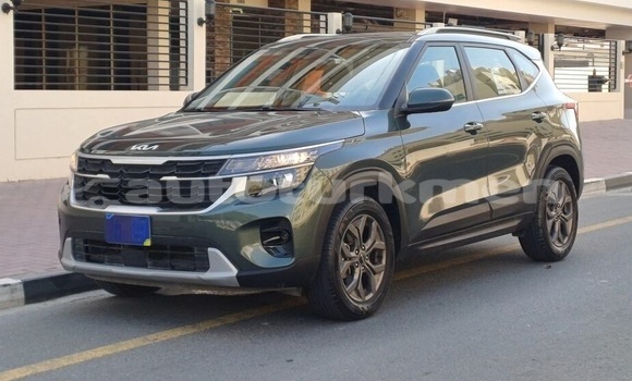 Buy Used Kia Sephia Blue Car in Asgabat in Asgabat Buy Used Kia Sephia Blue Car in Asgabat in Asgabat