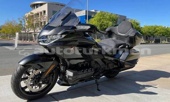 Buy Used Honda GOLD WING Black Bike in Balkanabat in Balkan