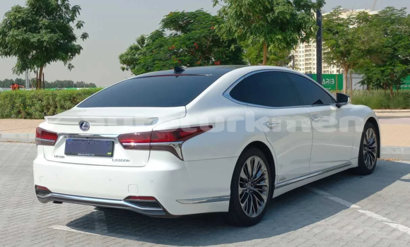 Buy Used Lexus LS White Car in Asgabat in Asgabat Buy Used Lexus LS White Car in Asgabat in Asgabat