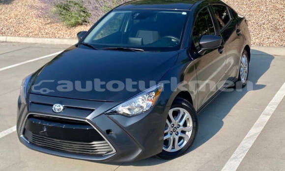 Buy Used Toyota Yaris Black Car in Asgabat in Asgabat