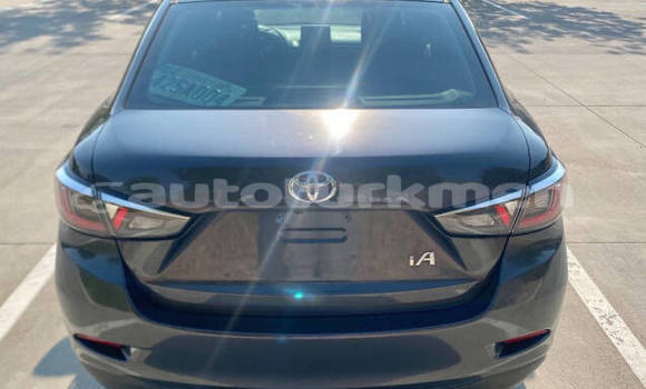 Buy Used Toyota Yaris Black Car in Asgabat in Asgabat Buy Used Toyota Yaris Black Car in Asgabat in Asgabat