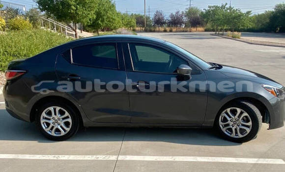 Buy Used Toyota Yaris Black Car in Asgabat in Asgabat Buy Used Toyota Yaris Black Car in Asgabat in Asgabat
