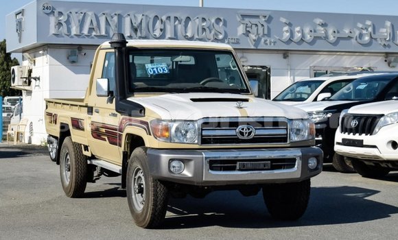 Buy Import Toyota Land Cruiser Beige Car in Import - Dubai in Ahal Buy Import Toyota Land Cruiser Beige Car in Import - Dubai in Ahal