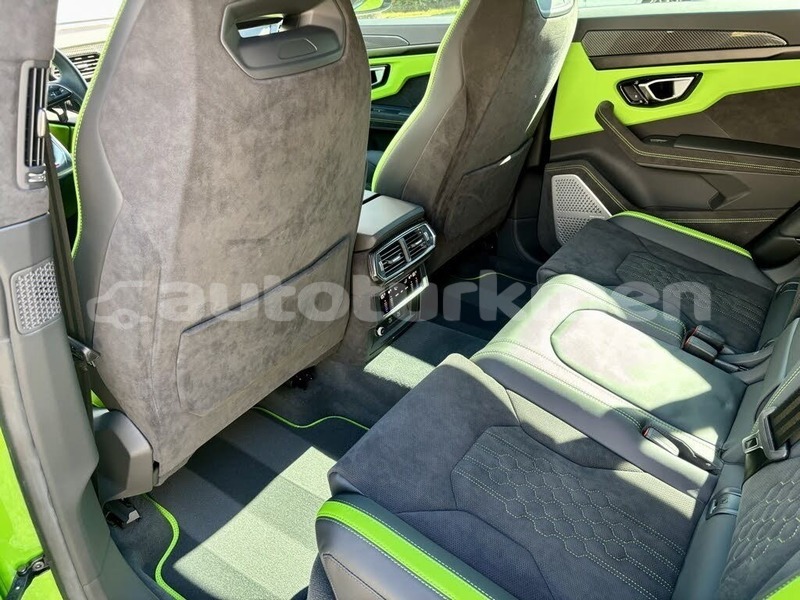 Big with watermark lamborghini urus ahal annau 4245