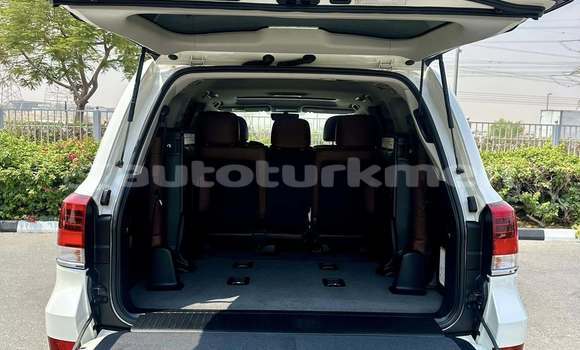 Buy Used Toyota Land Cruiser White Car in Gasanguli in Balkan Buy Used Toyota Land Cruiser White Car in Gasanguli in Balkan