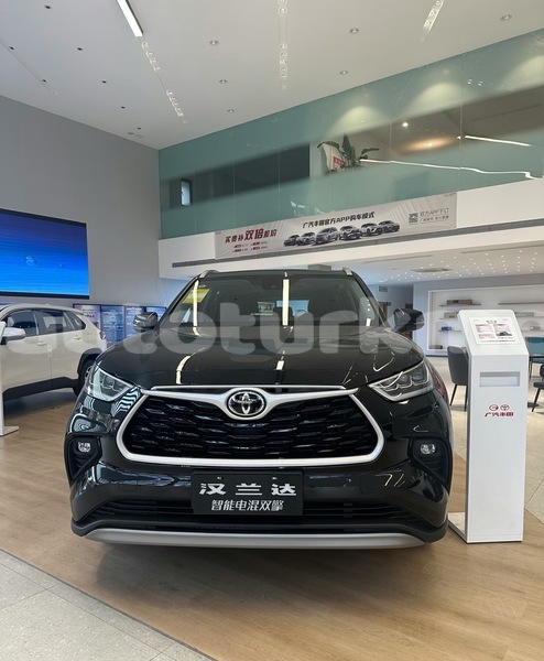 Big with watermark toyota highlander asgabat asgabat 4262