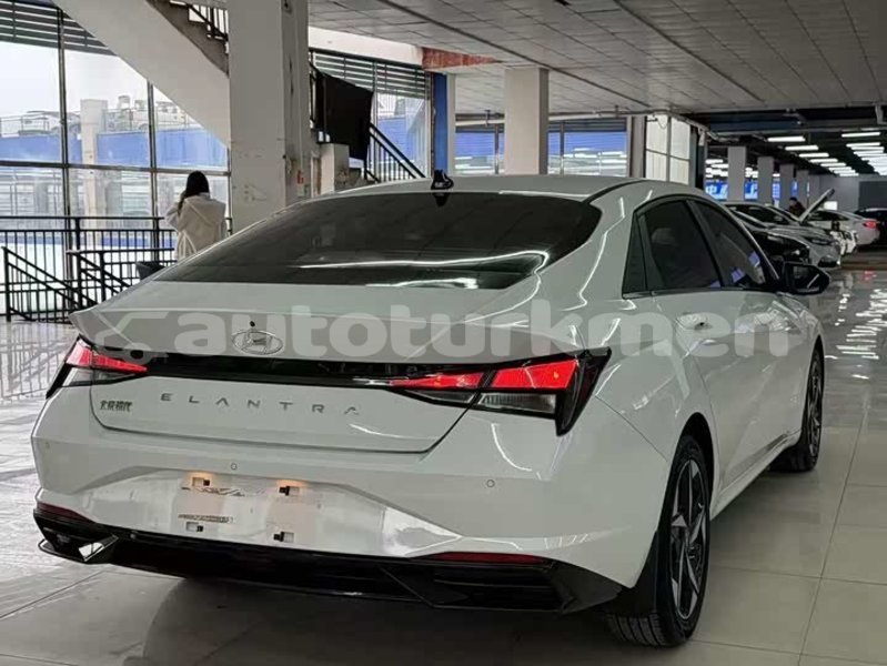 Big with watermark hyundai elantra ahal import dubai 4272