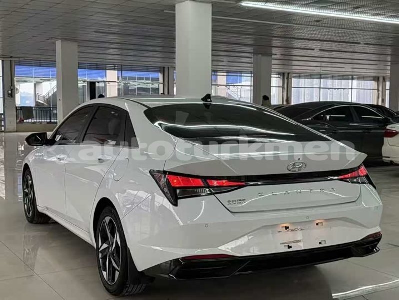 Big with watermark hyundai elantra ahal import dubai 4272