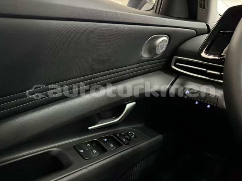 Big with watermark hyundai elantra ahal import dubai 4272