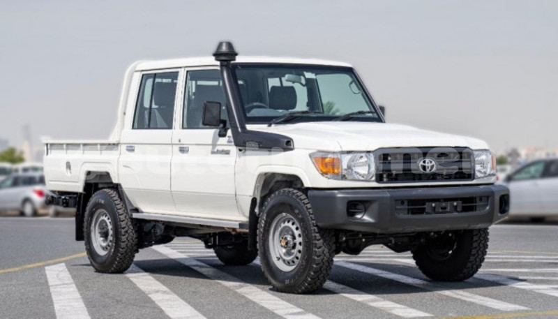 Big with watermark toyota land cruiser asgabat asgabat 4281
