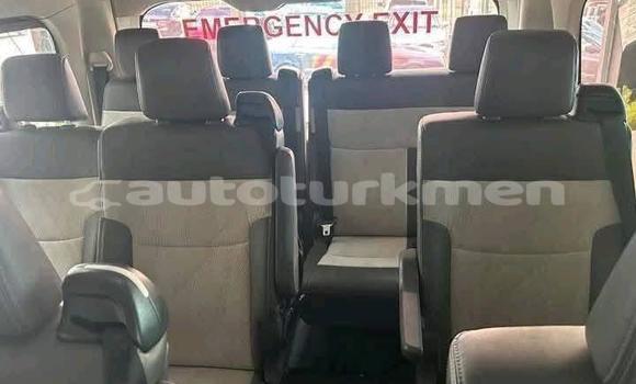 Buy Used Toyota Hiace White Car in Asgabat in Asgabat Buy Used Toyota Hiace White Car in Asgabat in Asgabat