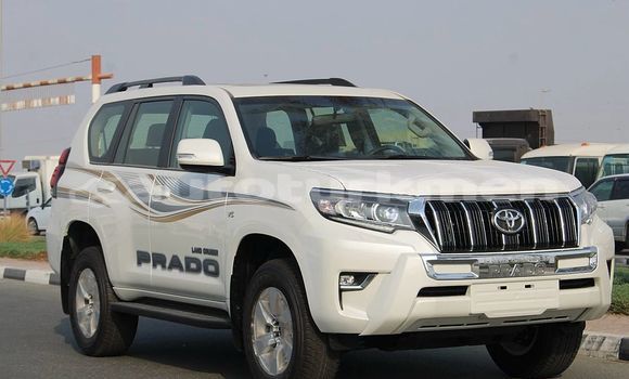 Buy Used Toyota Land Cruiser Prado White Car in Asgabat in Asgabat Buy Used Toyota Land Cruiser Prado White Car in Asgabat in Asgabat