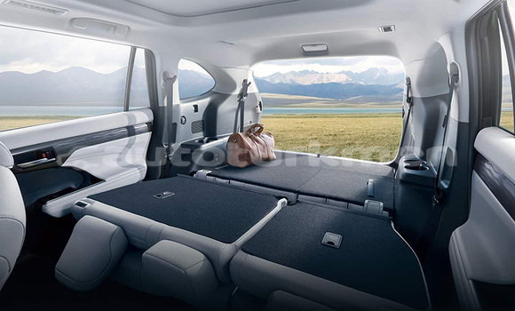 Buy New Toyota Highlander White Car in Saragt in Ahal Buy New Toyota Highlander White Car in Saragt in Ahal