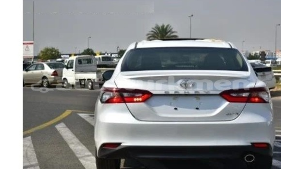 Buy Used Toyota Camry White Car in Asgabat in Asgabat Buy Used Toyota Camry White Car in Asgabat in Asgabat