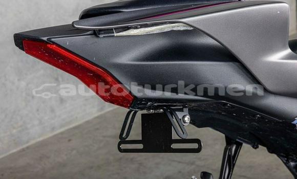 Buy Used Yamaha YZF Black Bike in Asgabat in Asgabat Buy Used Yamaha YZF Black Bike in Asgabat in Asgabat