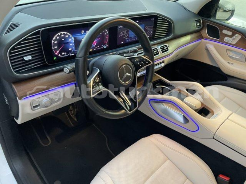 Big with watermark mercedes benz gle ahal baherden 4318