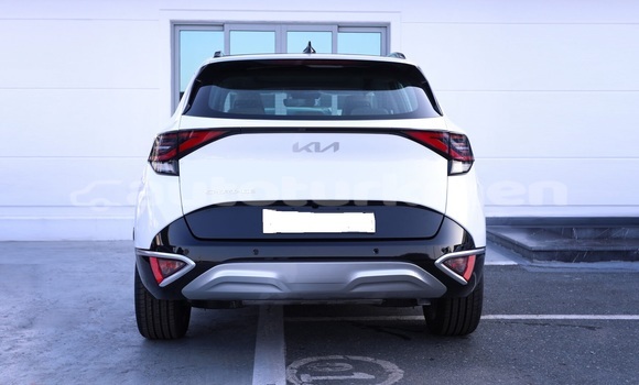 Buy Used Kia Sportage White Car in Asgabat in Asgabat Buy Used Kia Sportage White Car in Asgabat in Asgabat