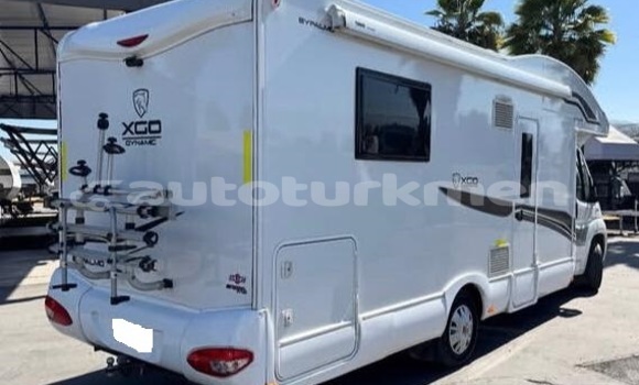 Buy Used Fiat 900T White Car in Asgabat in Asgabat Buy Used Fiat 900T White Car in Asgabat in Asgabat