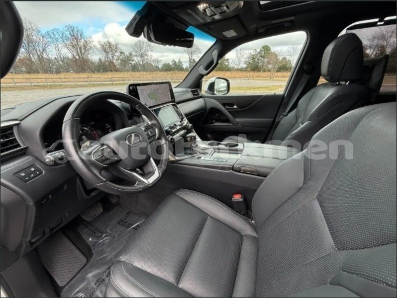 Big with watermark lexus lx ahal annau 4367