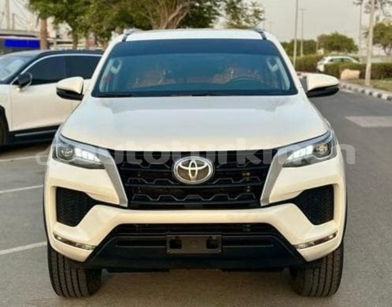 Big with watermark toyota fortuner asgabat asgabat 4372