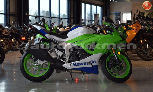 Buy New Yamaha TMAX Black Bike in Baherden in Ahal Buy New Yamaha TMAX Black Bike in Baherden in Ahal