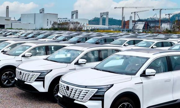 Buy New Changan CS75 White Car in Goturdepe in Balkan Buy New Changan CS75 White Car in Goturdepe in Balkan