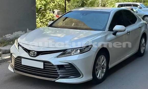 Buy Used Toyota Camry White Car in Asgabat in Asgabat Buy Used Toyota Camry White Car in Asgabat in Asgabat