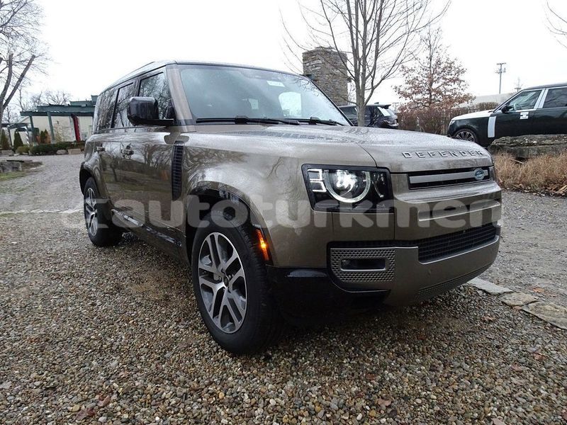 Big with watermark land rover defender mari turkmengala 4421