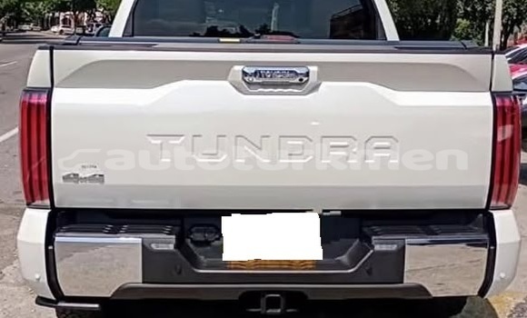 Buy Used Toyota Tundra White Car in Asgabat in Asgabat Buy Used Toyota Tundra White Car in Asgabat in Asgabat