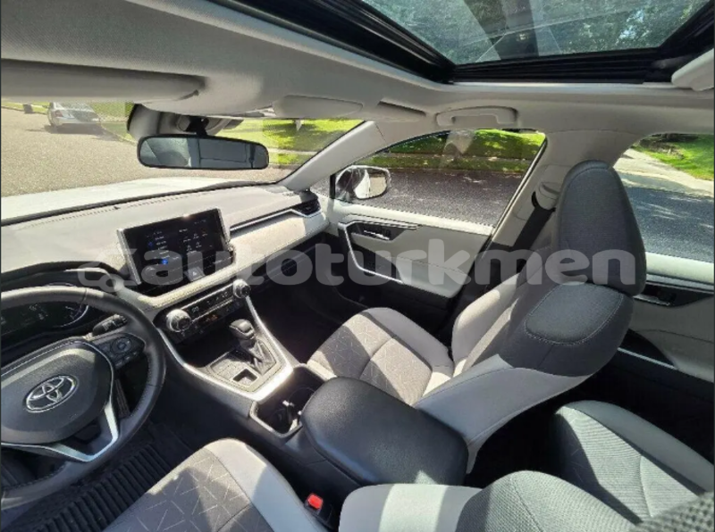 Big with watermark toyota rav4 asgabat asgabat 4457