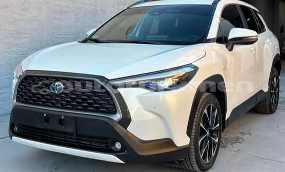 Buy Used Toyota Corolla Cross White Car in Asgabat in Asgabat