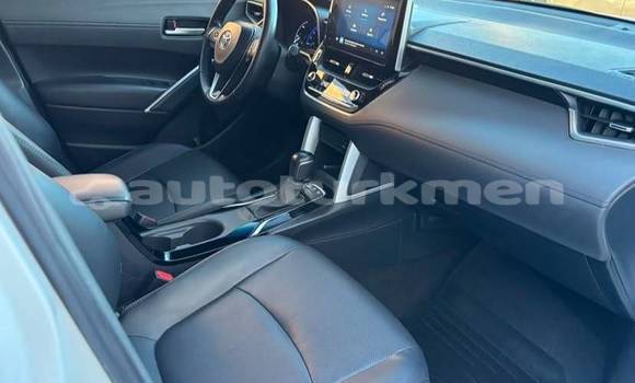 Buy Used Toyota Corolla Cross White Car in Asgabat in Asgabat Buy Used Toyota Corolla Cross White Car in Asgabat in Asgabat