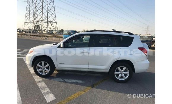 Buy Import Toyota 4Runner White Car in Import - Dubai in Ahal Buy Import Toyota 4Runner White Car in Import - Dubai in Ahal