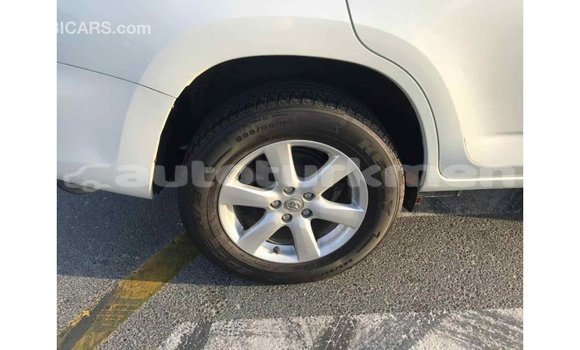 Buy Import Toyota 4Runner White Car in Import - Dubai in Ahal Buy Import Toyota 4Runner White Car in Import - Dubai in Ahal