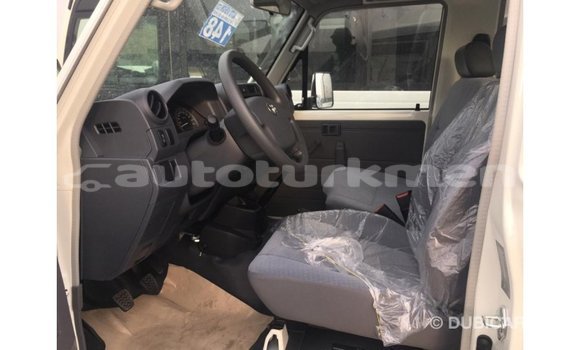 Buy Import Toyota Land Cruiser White Car in Import - Dubai in Ahal Buy Import Toyota Land Cruiser White Car in Import - Dubai in Ahal