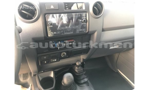 Buy Import Toyota Land Cruiser White Car in Import - Dubai in Ahal Buy Import Toyota Land Cruiser White Car in Import - Dubai in Ahal