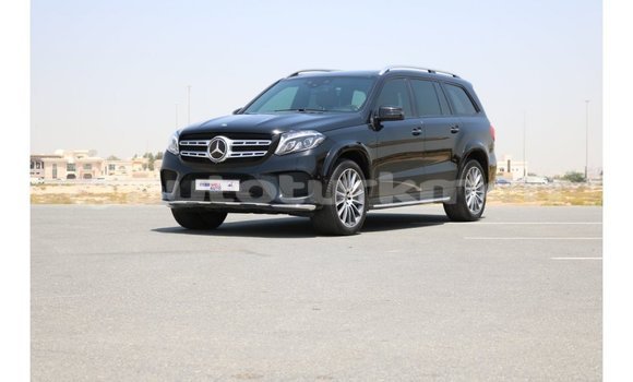 Buy Import Mercedes-Benz 190 Black Car in Import - Dubai in Ahal